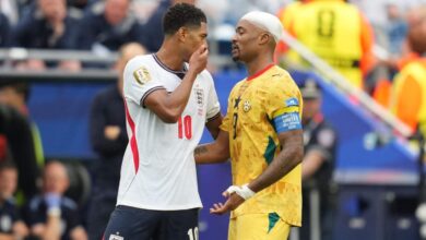 ¿Deberían haber expulsado a Jude Bellingham tras taparse la boca ante el ghanés Jordan Ayew? ¿Deberían haber expulsado a Jude Bellingham tras taparse la boca ante el ghanés Jordan Ayew?